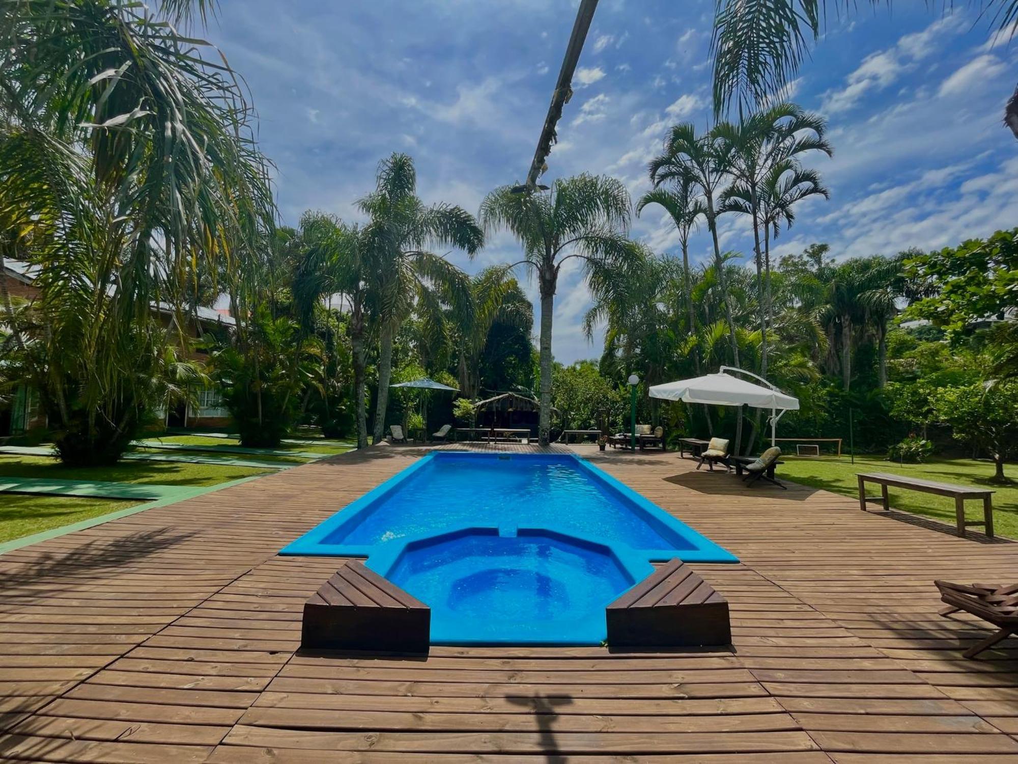 Centro de Bombinhas Jardin Flamingo Exterior foto